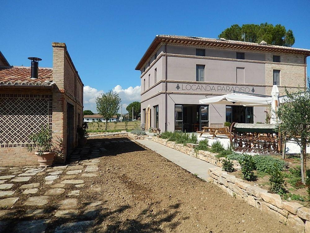 La Paradiso * SantʼEgidio